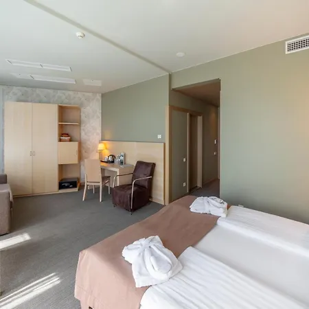 Hotel Rixwell Elefant 4*